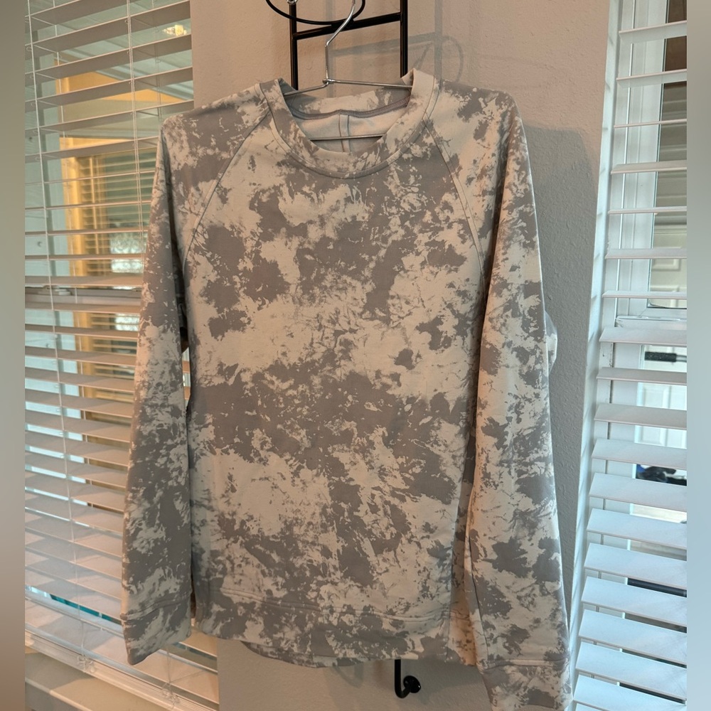 Lululemon pullover jumper with side zipper